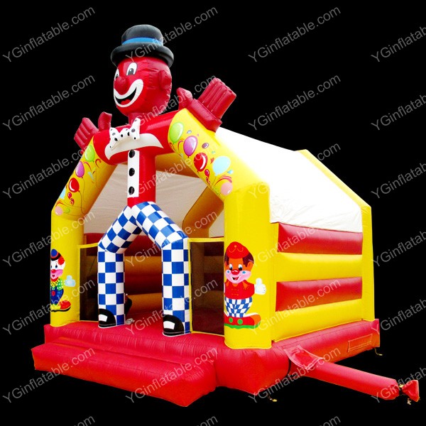 Maison gonflable de clown avec tobogganGB170