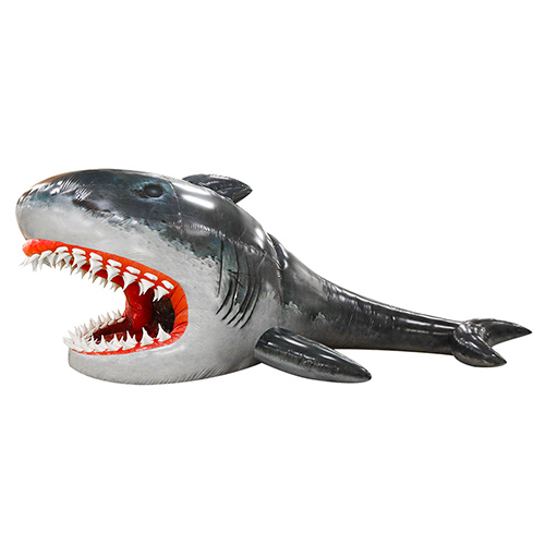 Requin gonflable réaliste