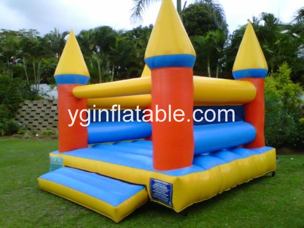 Some tips about buying an inflatable castle