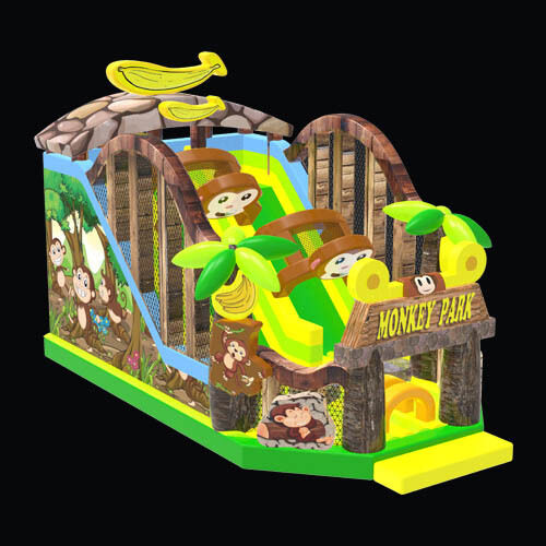 Toboggan aquatique gonflable Monkey dans le jardin