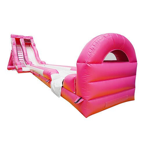 Toboggan aquatique gonflable rose en promotion
